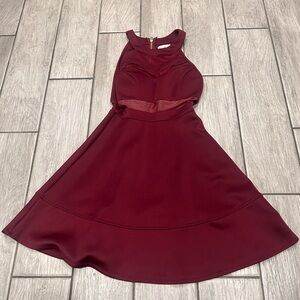Burgundy A-line midi dress with zipper back closure and belt #partydress